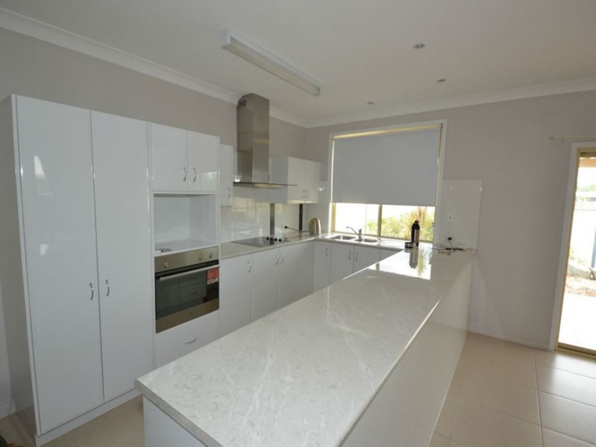 Unit 1/10 Eveline Street, GRACEMERE, Gracemere - Thumbnail 5