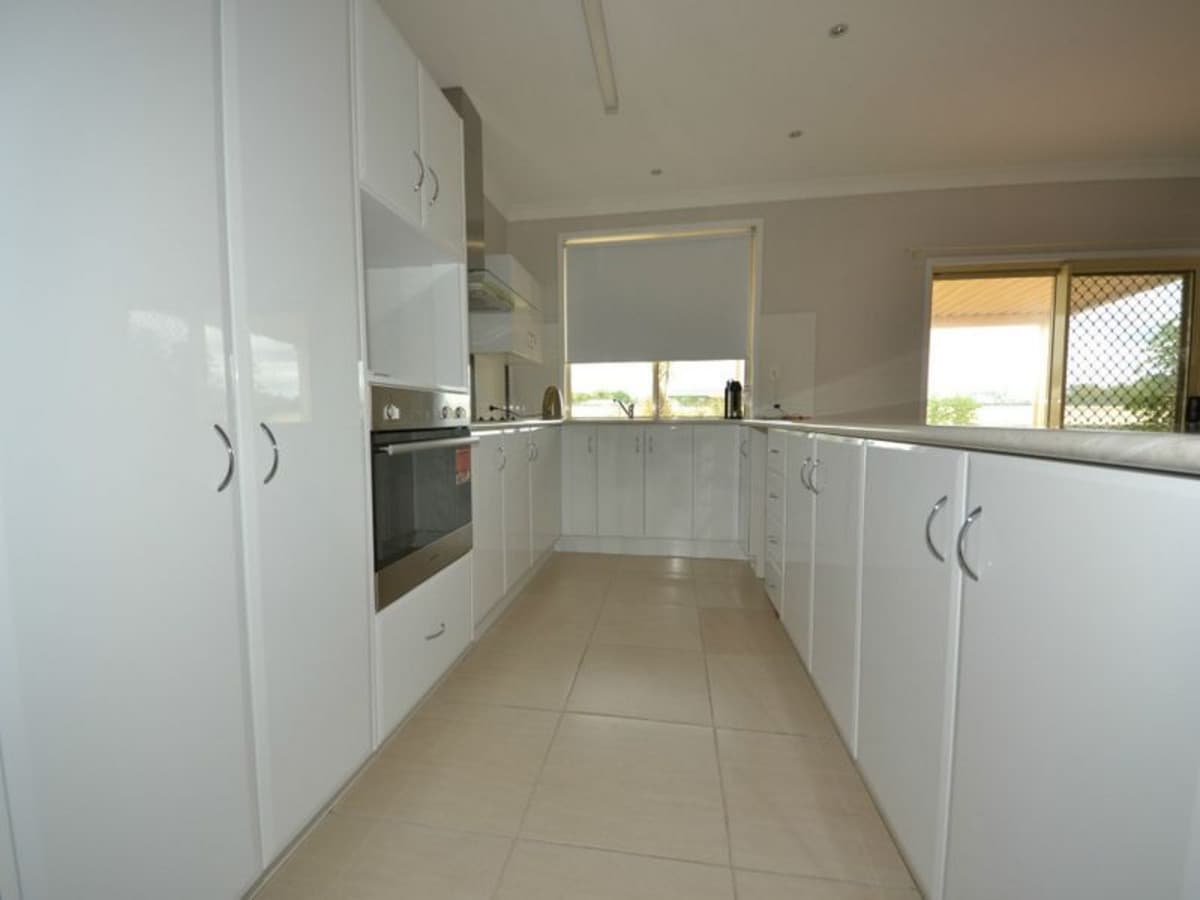 Unit 1/10 Eveline Street, GRACEMERE, Gracemere - Thumbnail 6