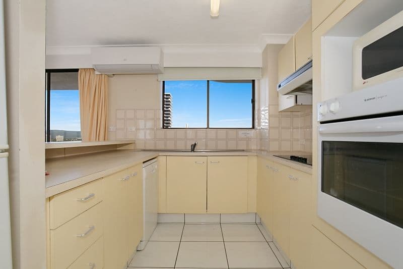 46 'Capricornia' 121 Surf Parade, Broadbeach QLD 4218, Broadbeach - Thumbnail 6