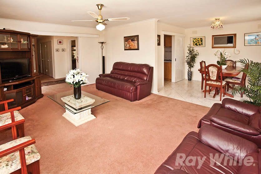 22 Chivers Avenue, Glen Waverley VIC 3150, Glen Waverley - Thumbnail 6