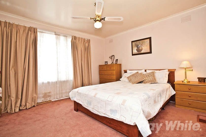 22 Chivers Avenue, Glen Waverley VIC 3150, Glen Waverley - Thumbnail 7