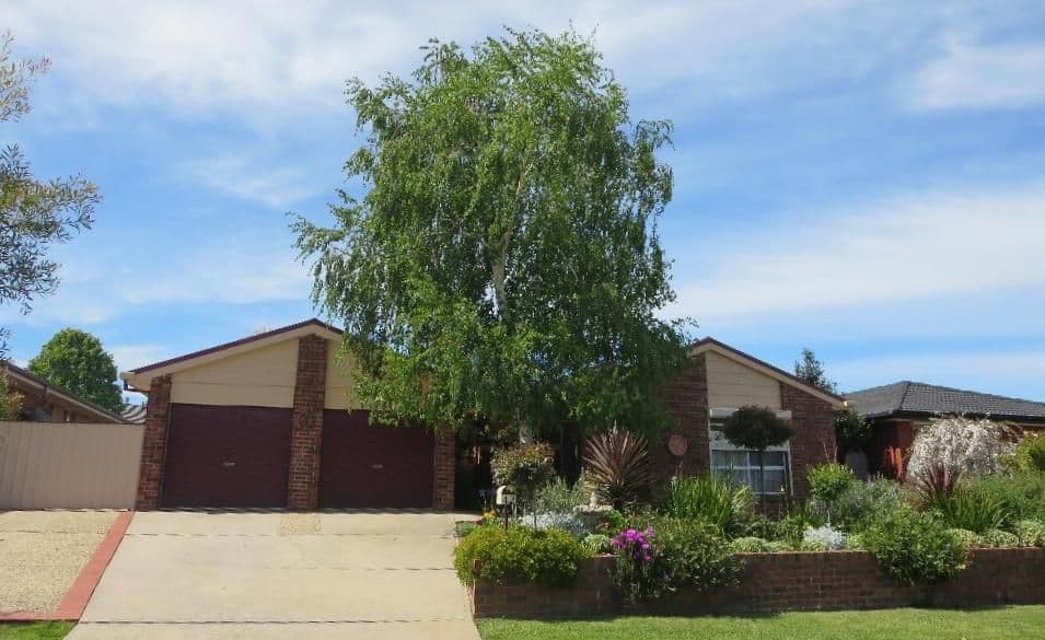 42 La Fontaine Avenue, LAVINGTON NSW 2641, Lavington - Image 1
