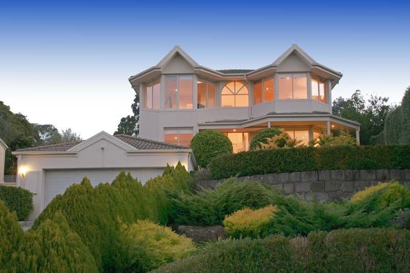 10 Strathconnan Place, WHEELERS HILL VIC 3150, Wheelers Hill - Image 1