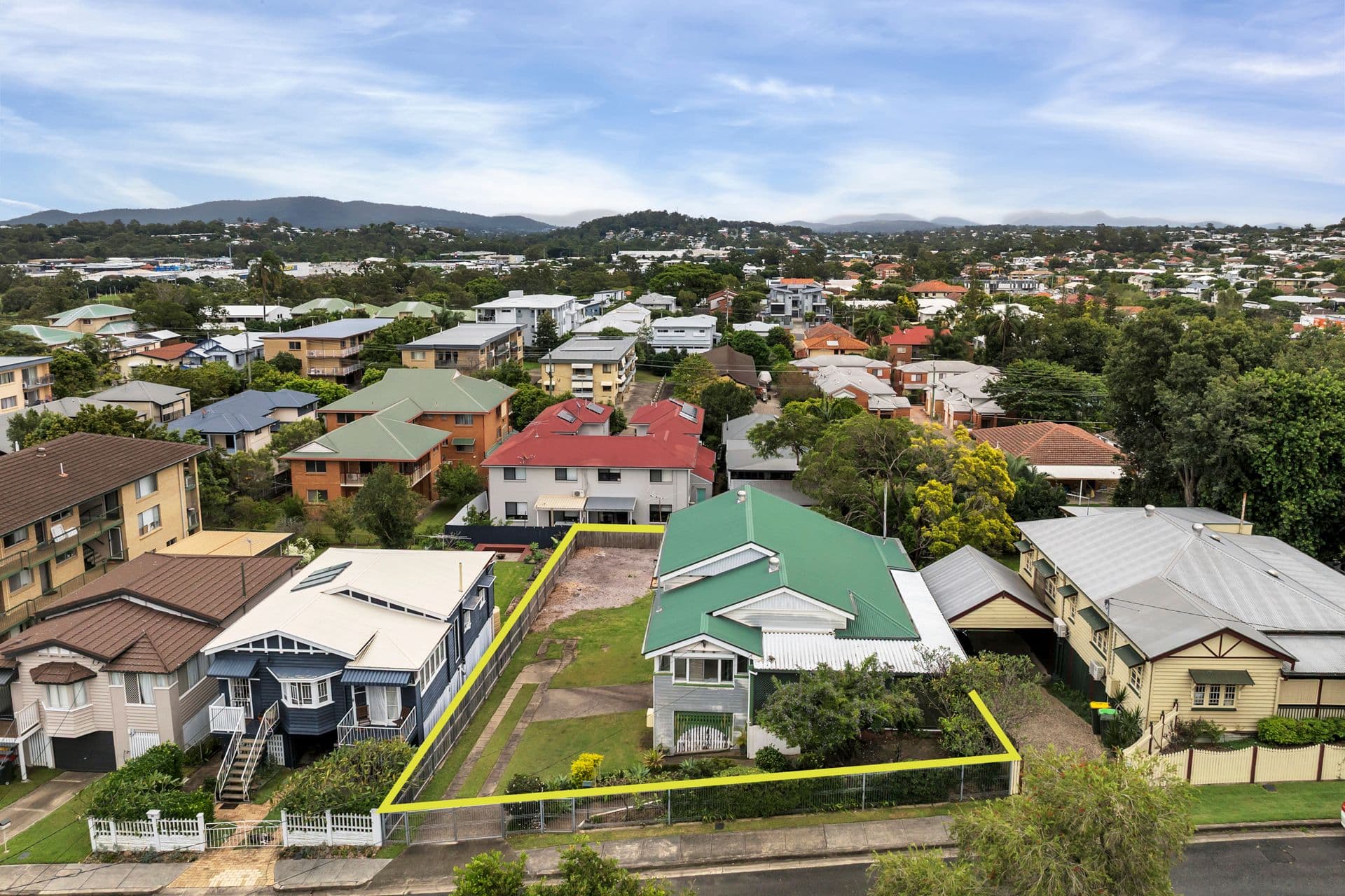 17 Victoria Terrace, Gordon Park QLD 4031, Gordon Park - Image 1