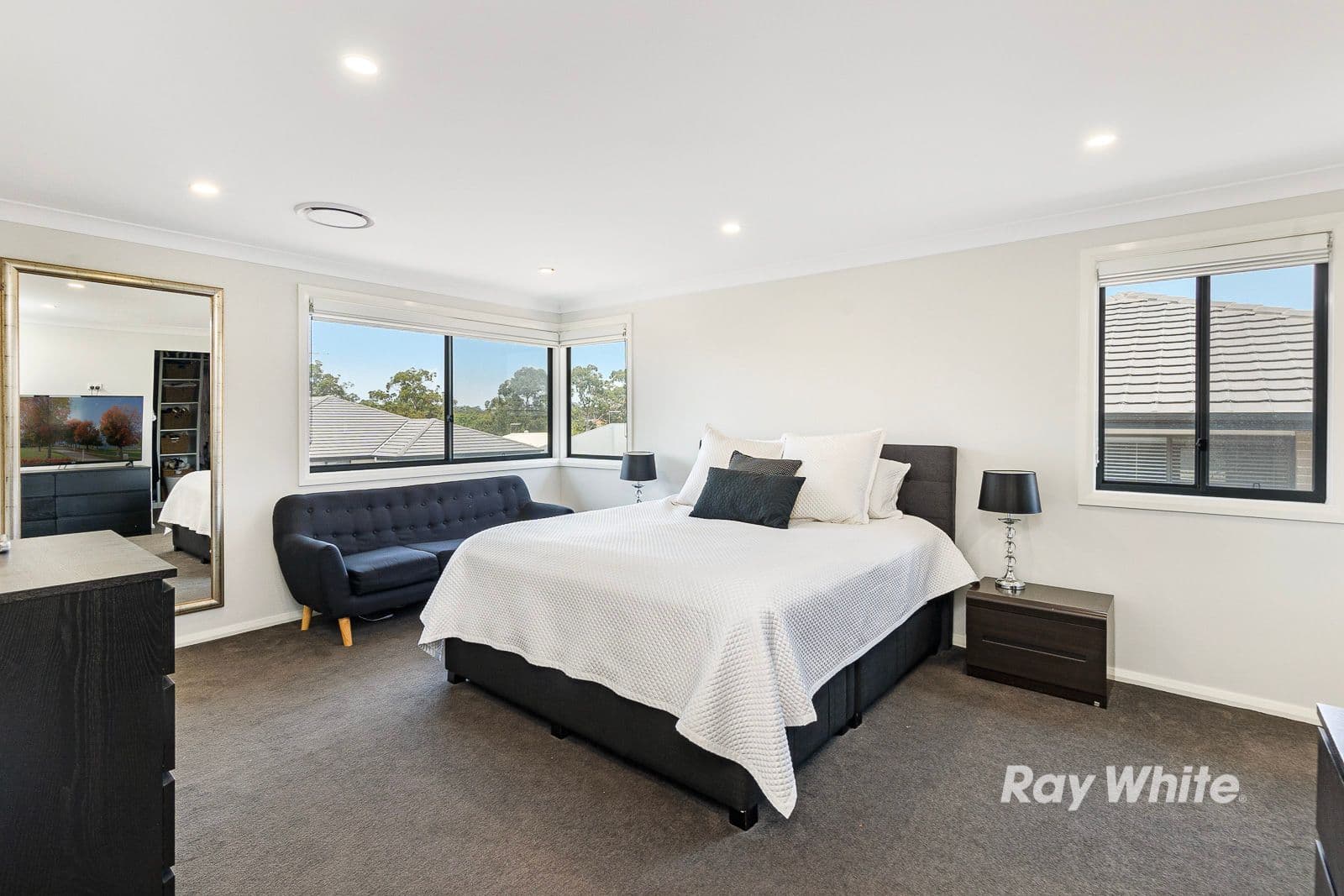 5 Lumsden Avenue, North Kellyville - Thumbnail 8