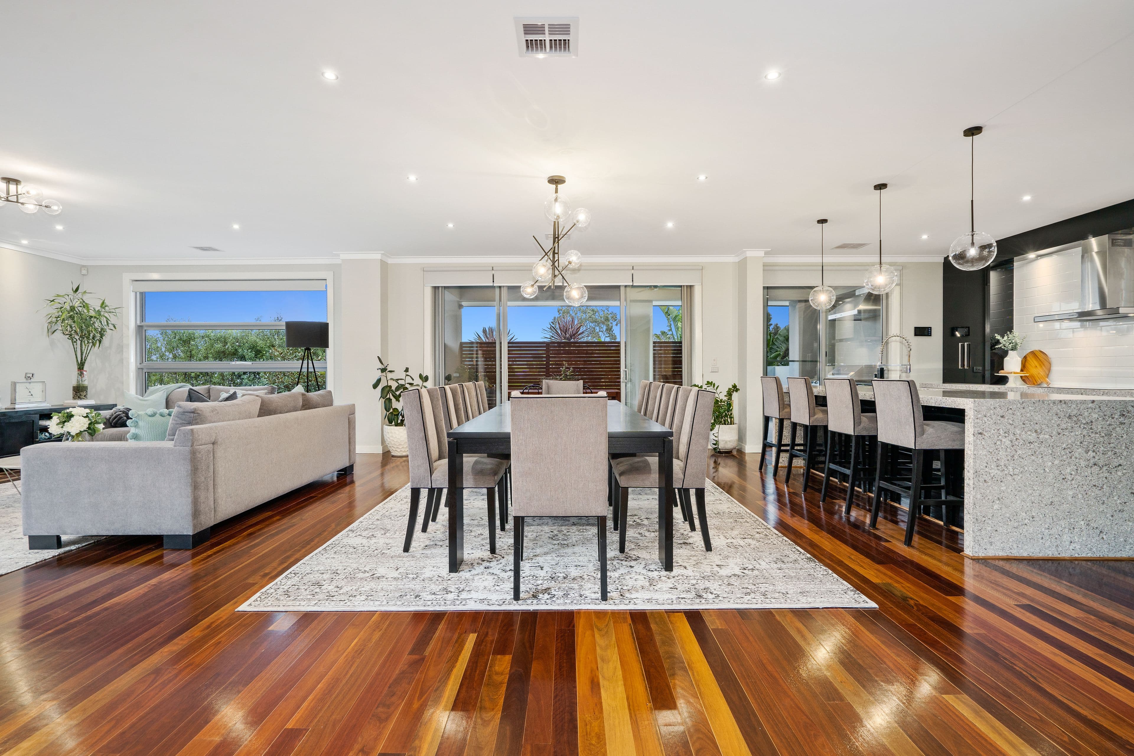6 Vanderbilt Avenue, South Morang VIC 3752, South Morang - Thumbnail 6