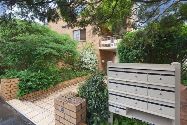 191 Gladstone Road, HIGHGATE HILL QLD 4101, Highgate Hill - Thumbnail 2