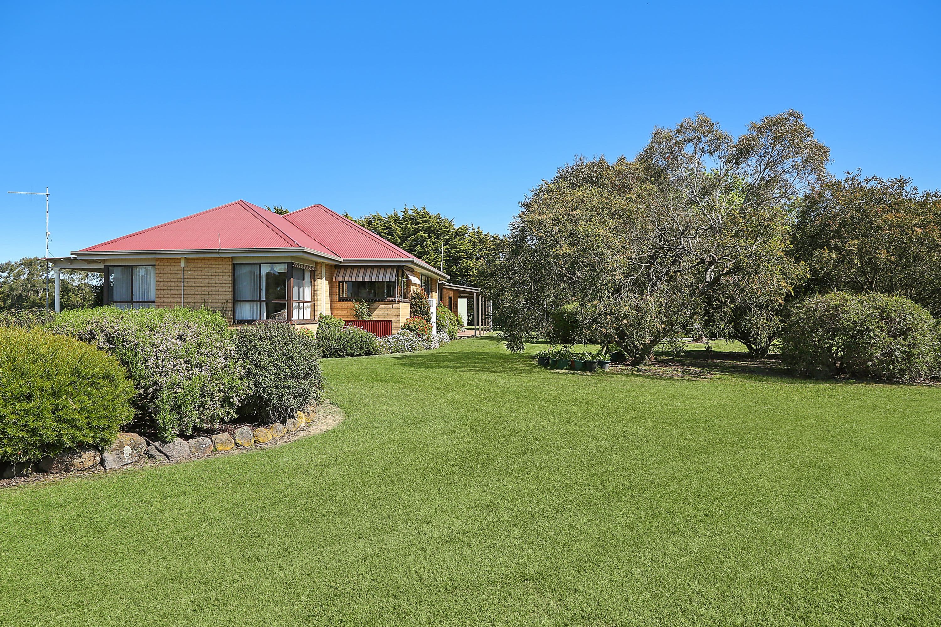119 Cobden-South Ecklin Road, Cobden VIC 3266, Cobden - Thumbnail 5
