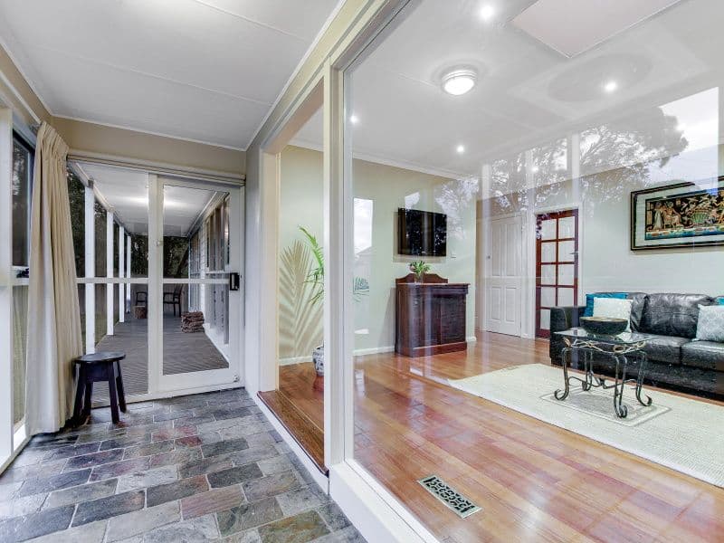 7 Ronald Avenue, Frankston South VIC 3199, Frankston South - Thumbnail 2
