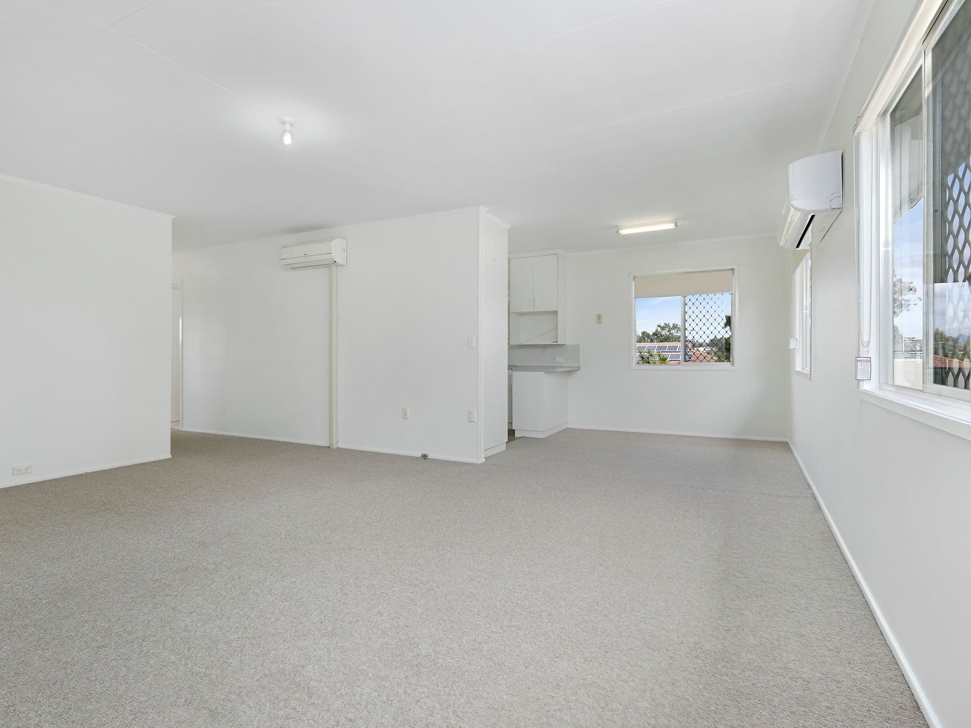 7 Butler Street, Raceview QLD 4305, Raceview - Thumbnail 2