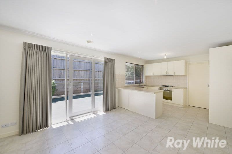10 Rosella Avenue, BORONIA VIC 3155, Boronia - Thumbnail 3