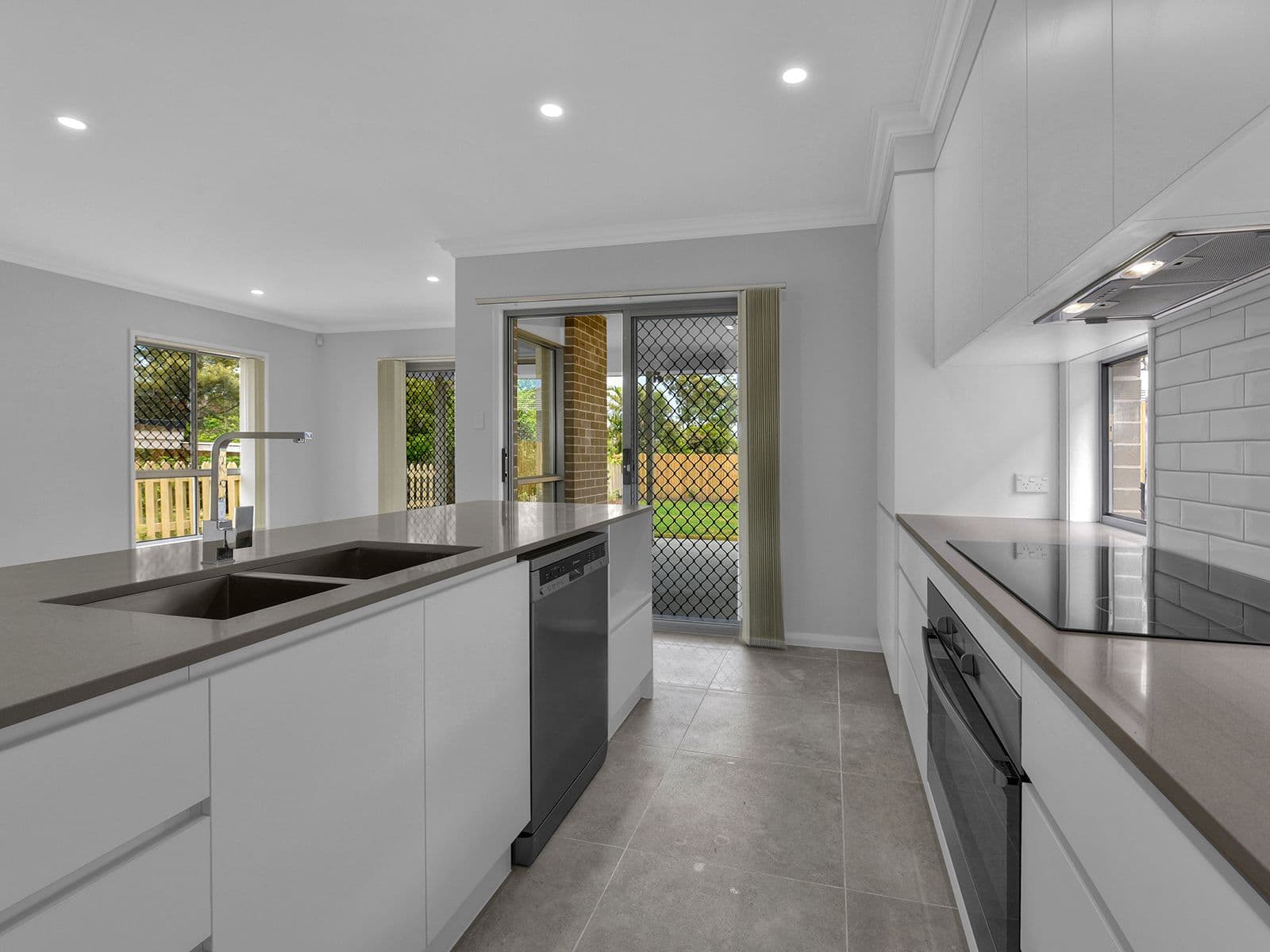 26 Ibsen Street, Aspley QLD 4034, Aspley - Thumbnail 7