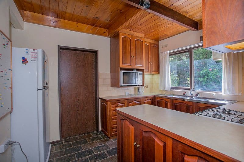 64 Valencia Road, CARMEL WA 6076, Carmel - Thumbnail 2