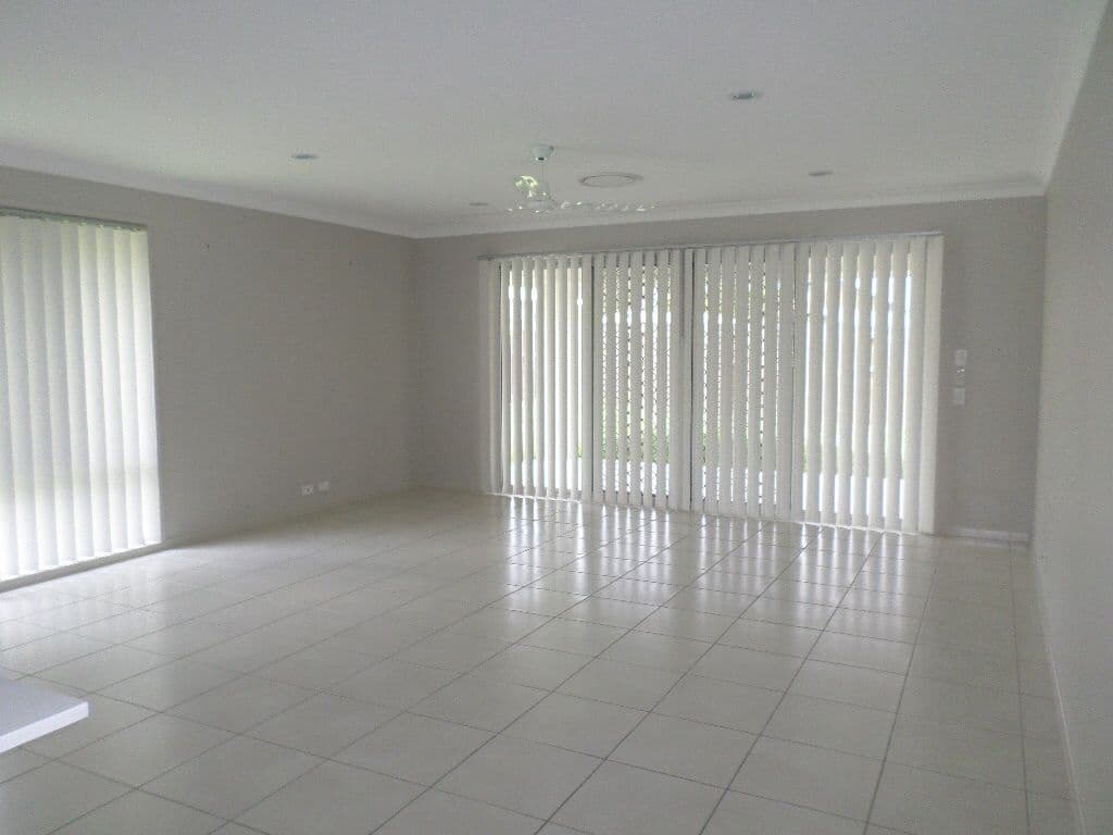 Augustine Heights QLD 4300, Augustine Heights - Thumbnail 3