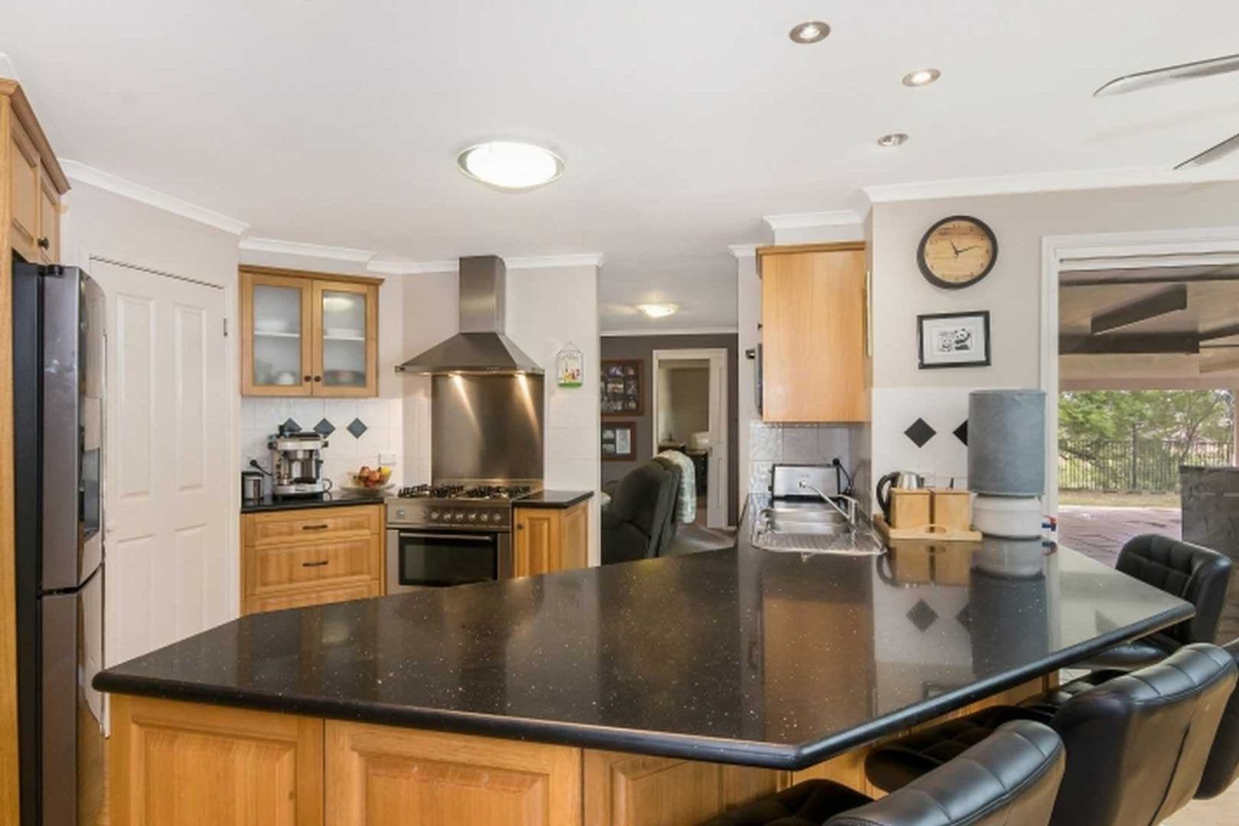 830 Spring Grove Road, Spring Grove - Thumbnail 7
