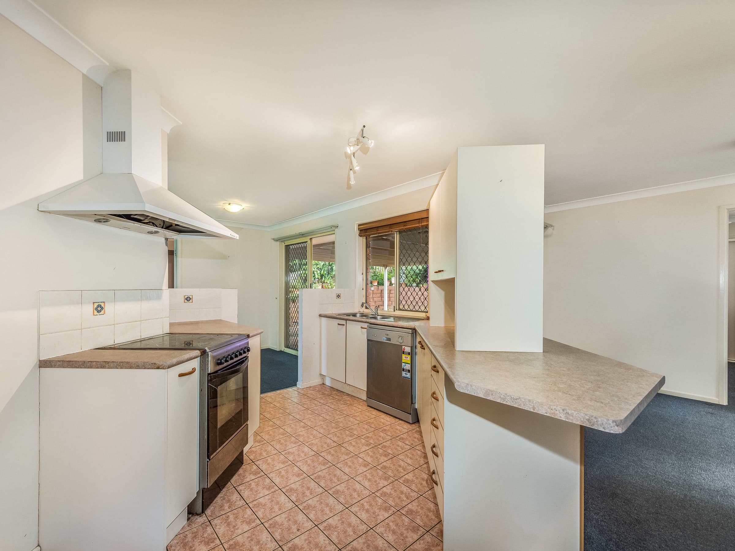 32 Louis Street, Beenleigh QLD 4207, Beenleigh - Thumbnail 7