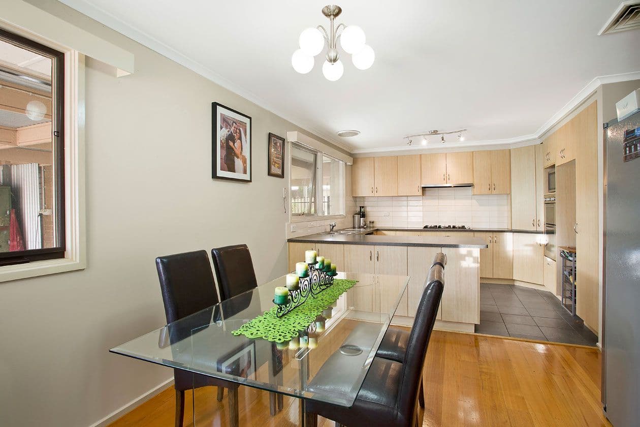 37 Frognal Drive, NOBLE PARK NORTH VIC 3174, Noble Park North - Thumbnail 2