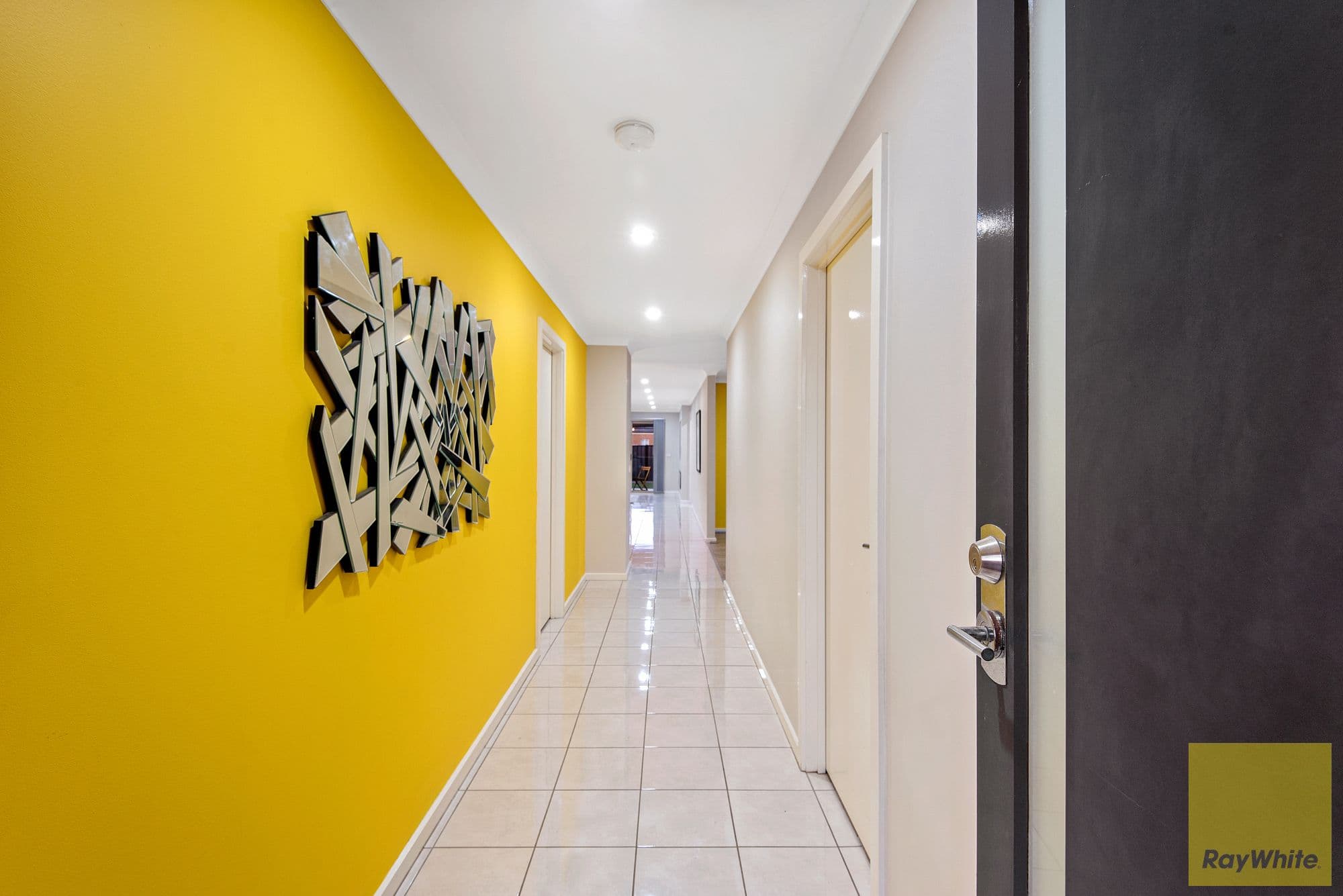 44 Kingbird Avenue, Tarneit VIC 3029, Tarneit - Thumbnail 3