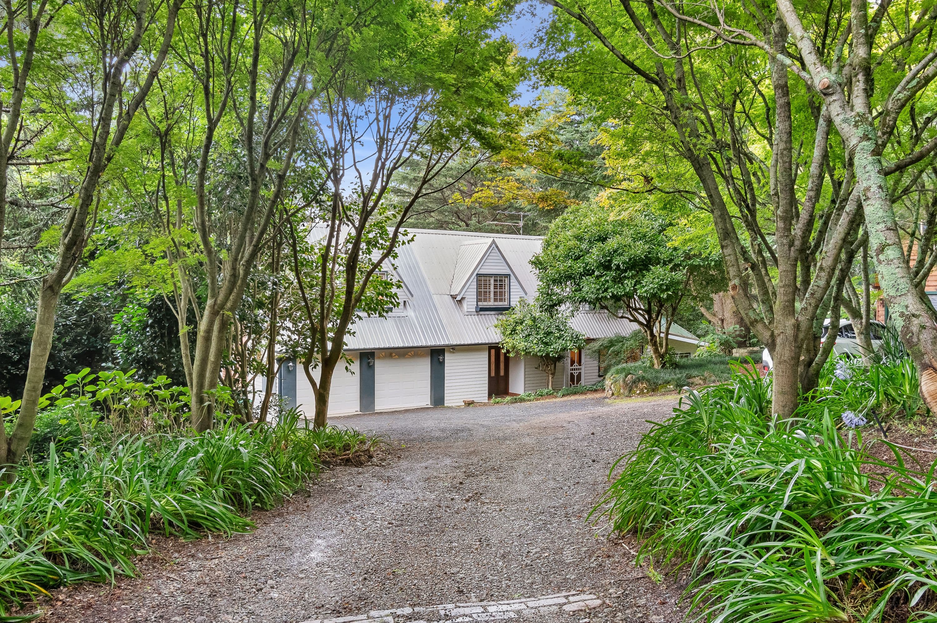 109 Warks Hill Road, Kurrajong Heights NSW 2758, Kurrajong Heights - Thumbnail 3