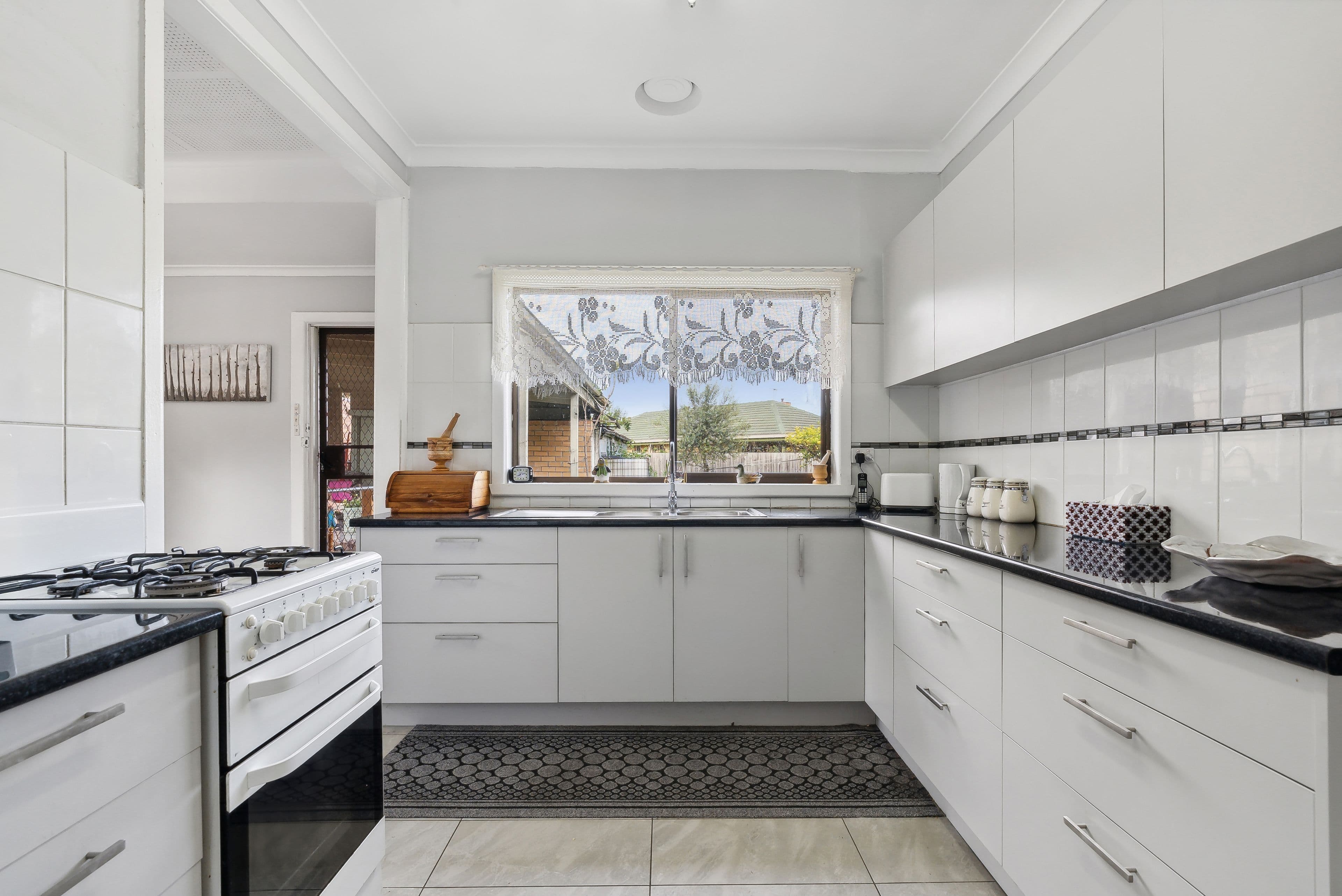 2 Ethel Avenue, Lalor VIC 3075, Lalor - Thumbnail 5