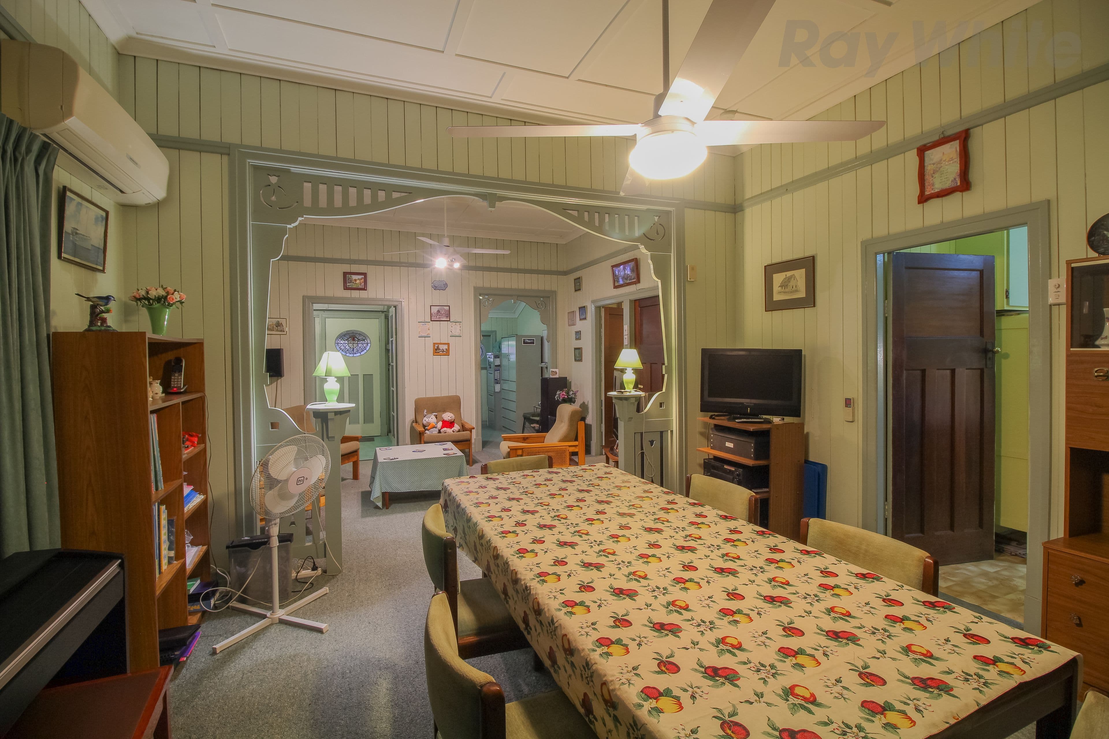 87 Blackwood Road, Salisbury QLD 4107, Salisbury - Thumbnail 4