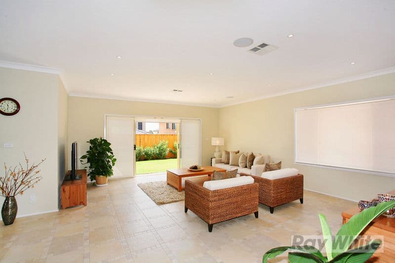 36 Ashtead Parade, STANHOPE GARDENS NSW 2768, Stanhope Gardens - Thumbnail 2