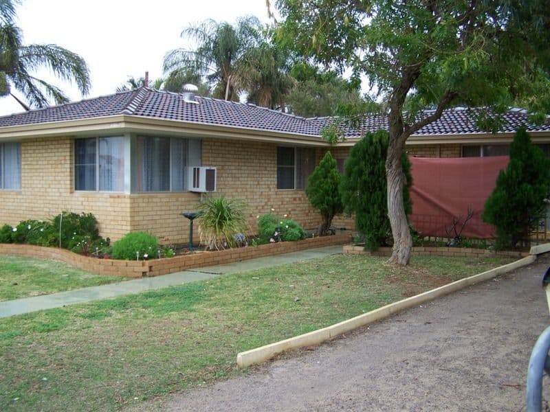 3 Melbourne Street, WAGGRAKINE WA 6530, Waggrakine - Image 1