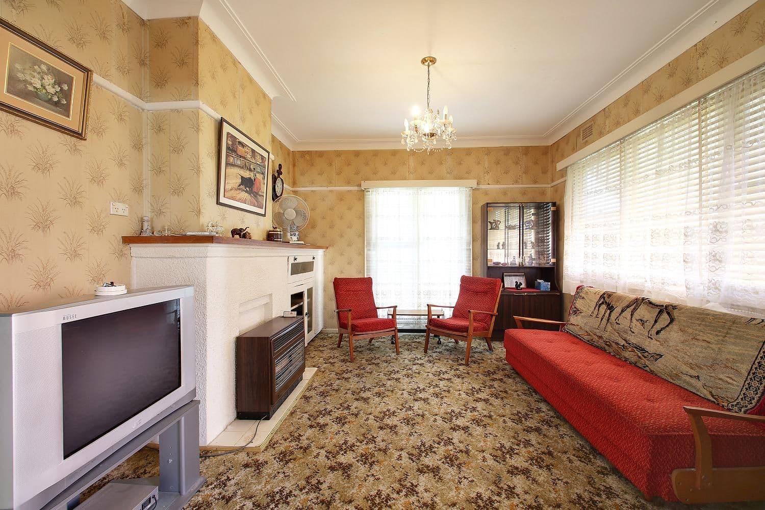 70 Kinghorne Street, GOULBURN NSW 2580, Goulburn - Thumbnail 2