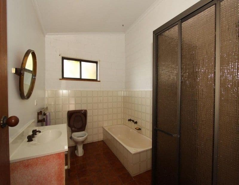 9 Rosemary Avenue, STRATHDALE VIC 3550, Strathdale - Thumbnail 6