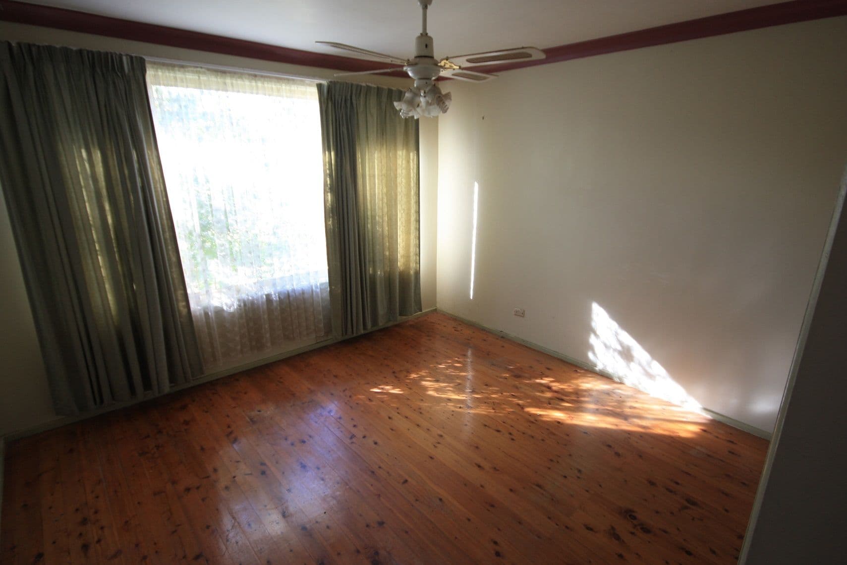 3 Dowling Street, LEUMEAH NSW 2560, Leumeah - Thumbnail 8