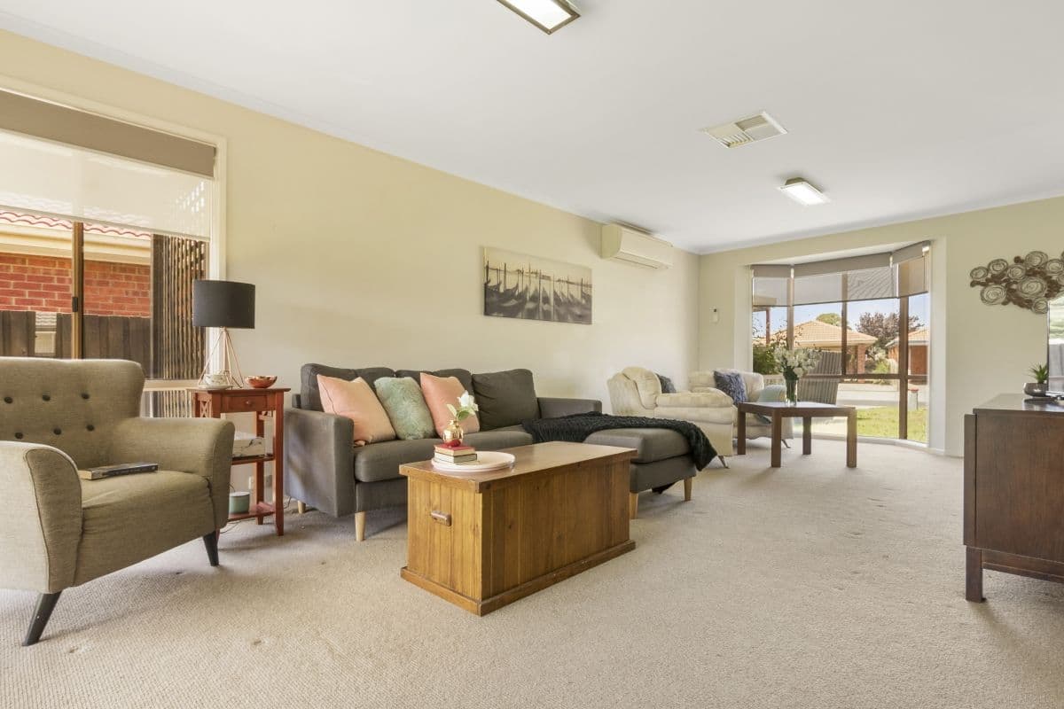 2 Inns Place, Hoppers Crossing VIC 3029, Hoppers Crossing - Image 1
