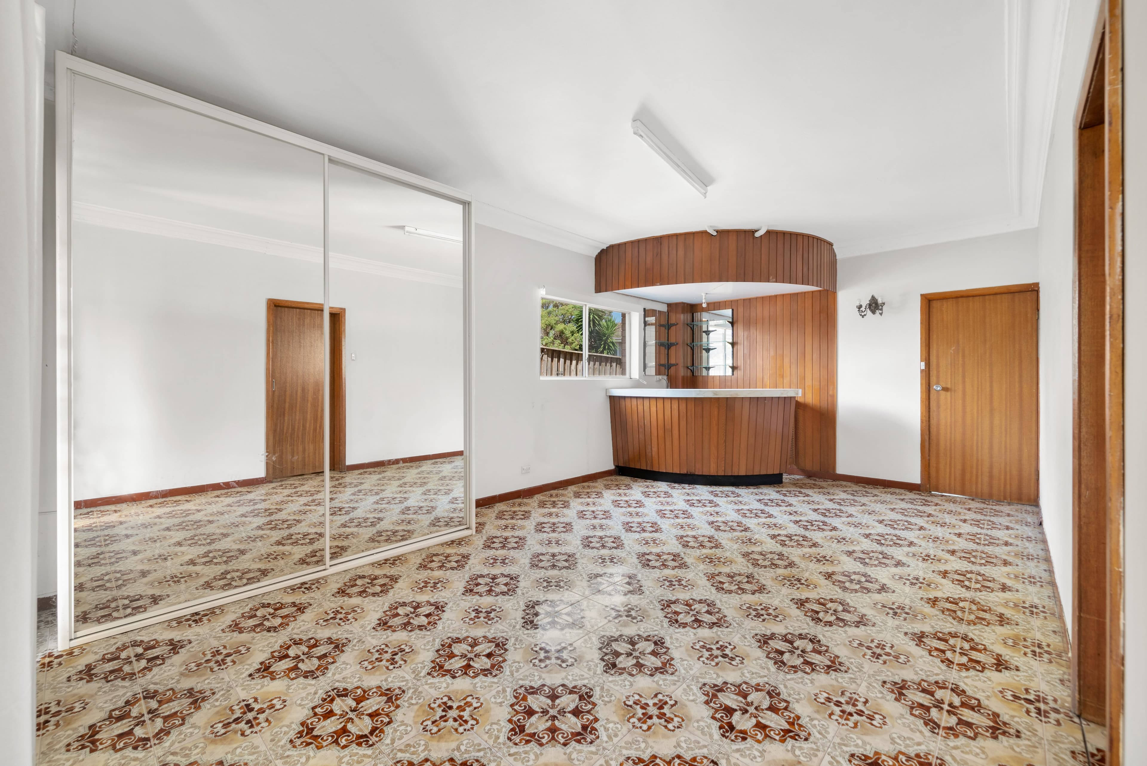 5 Glenfield Road, Glenfield NSW 2167, Glenfield - Thumbnail 5