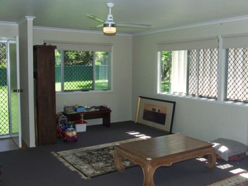 158 Coonowrin Road, GLASS HOUSE MOUNTAINS QLD 4518, Glass House Mountains - Thumbnail 2