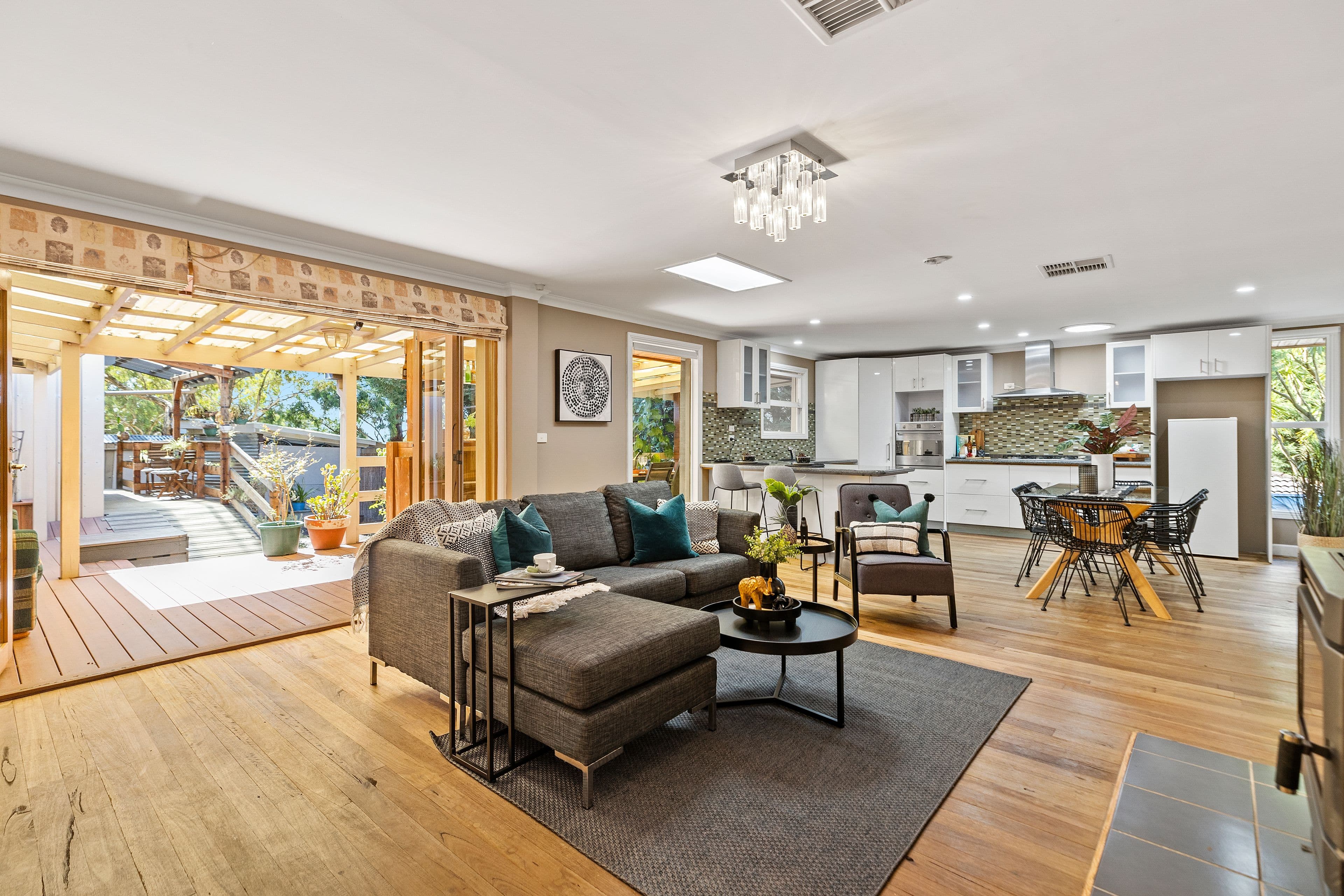 25 Monteith Crescent, Endeavour Hills VIC 3802, Endeavour Hills - Thumbnail 4
