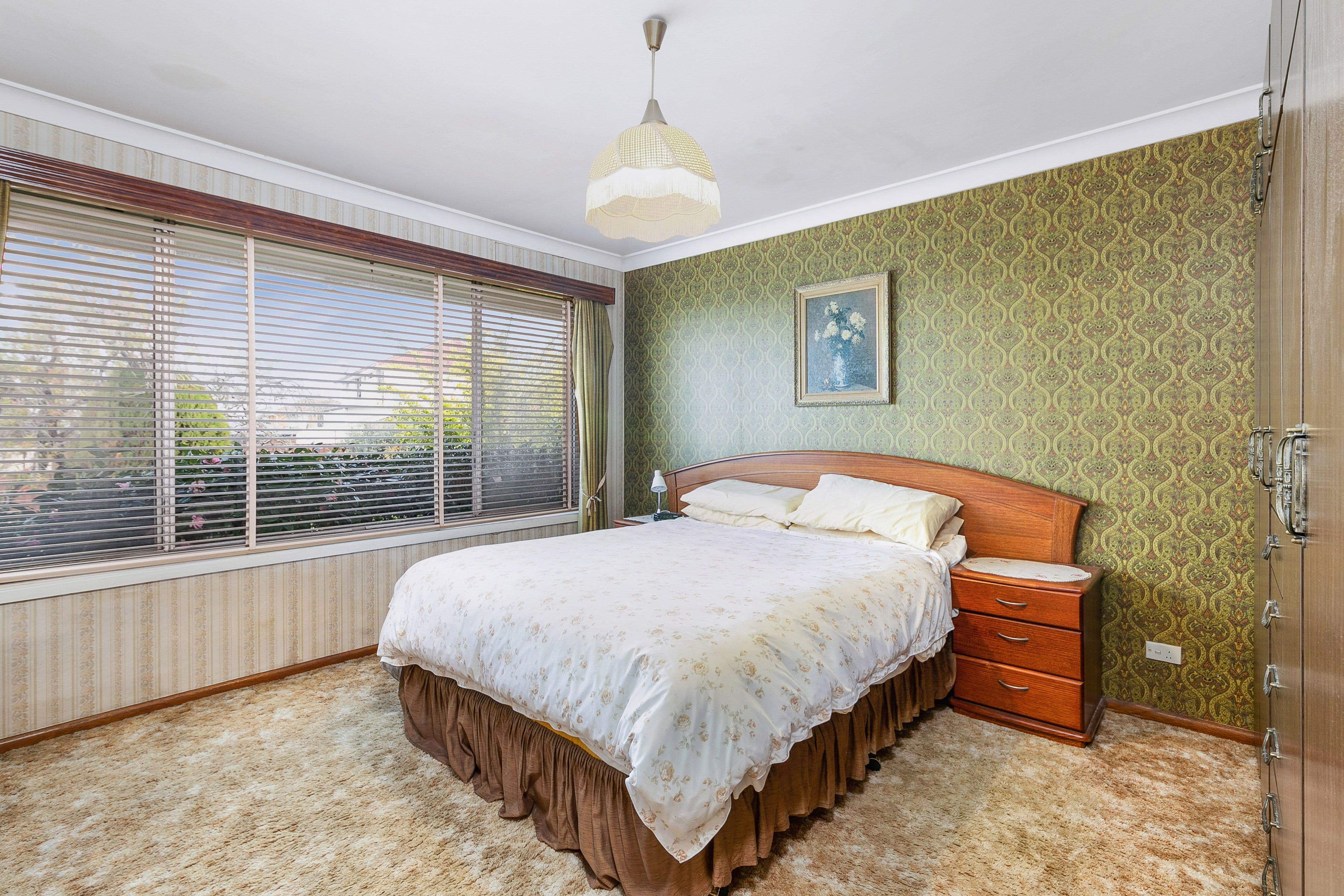 29 Saric Avenue, Georges Hall NSW 2198, Georges Hall - Thumbnail 4