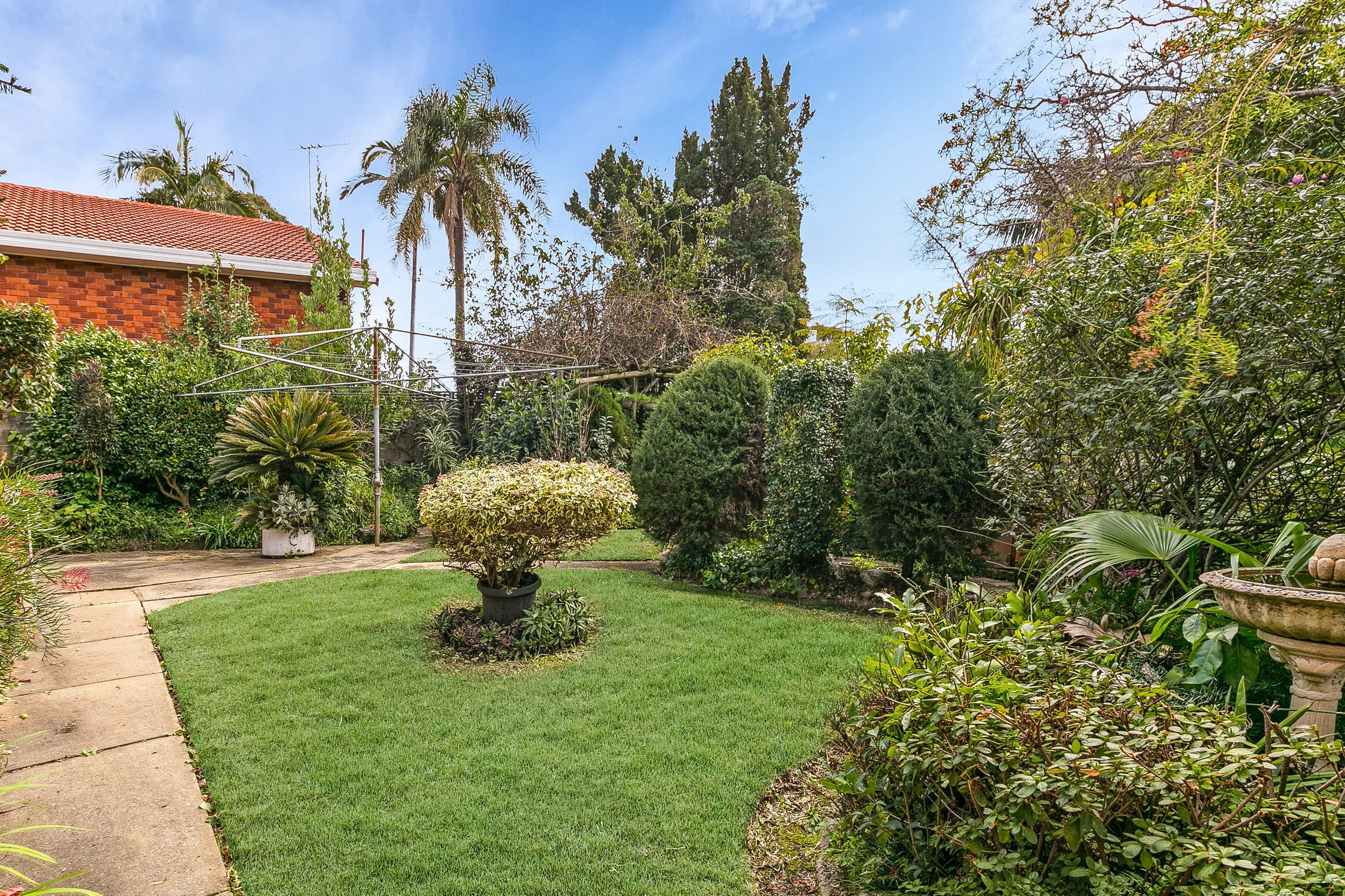 29 Saric Avenue, Georges Hall NSW 2198, Georges Hall - Thumbnail 8