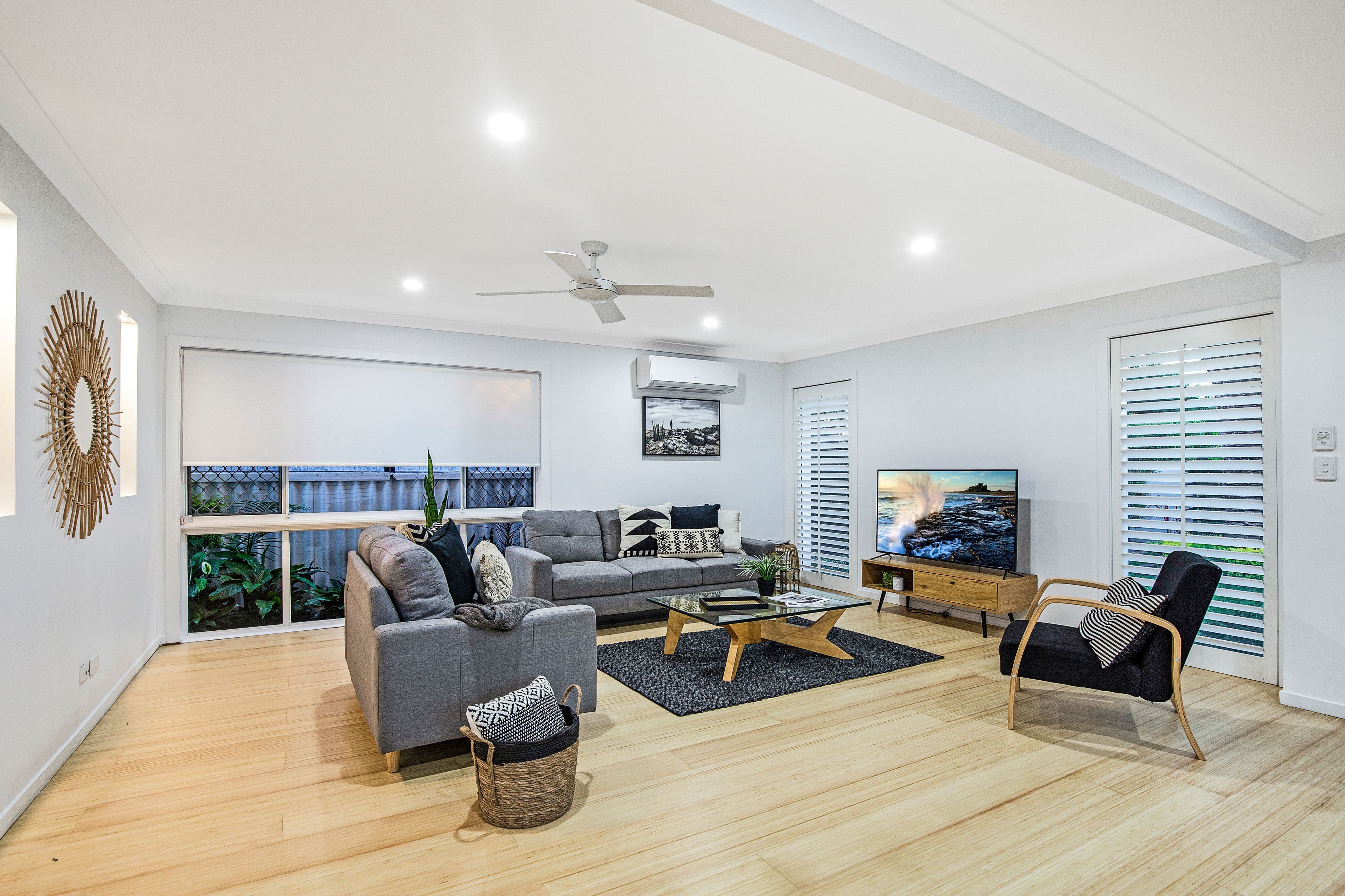 18 Coogeen Street, Sorrento QLD 4217, Sorrento - Thumbnail 6