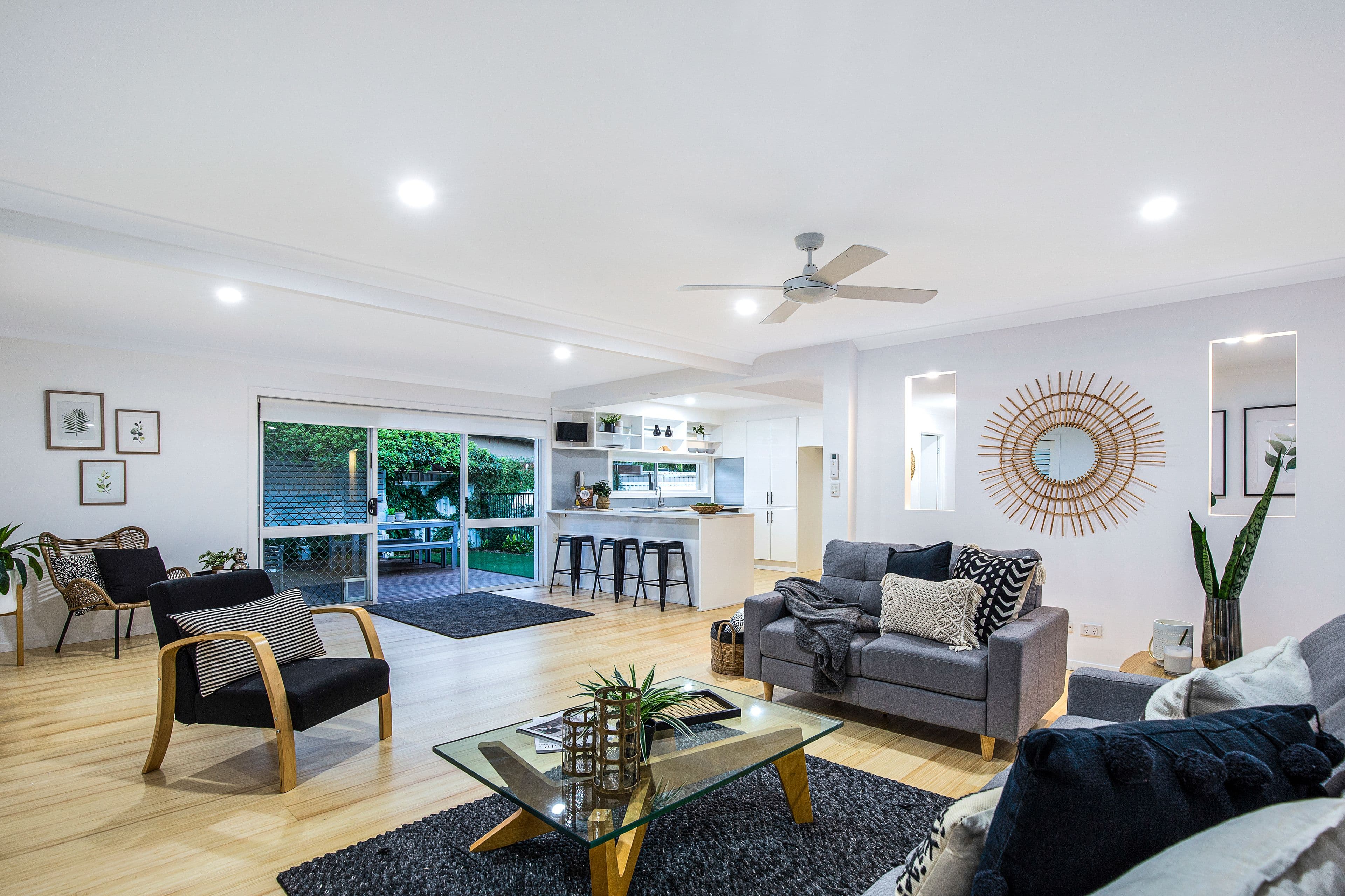 18 Coogeen Street, Sorrento QLD 4217, Sorrento - Thumbnail 7