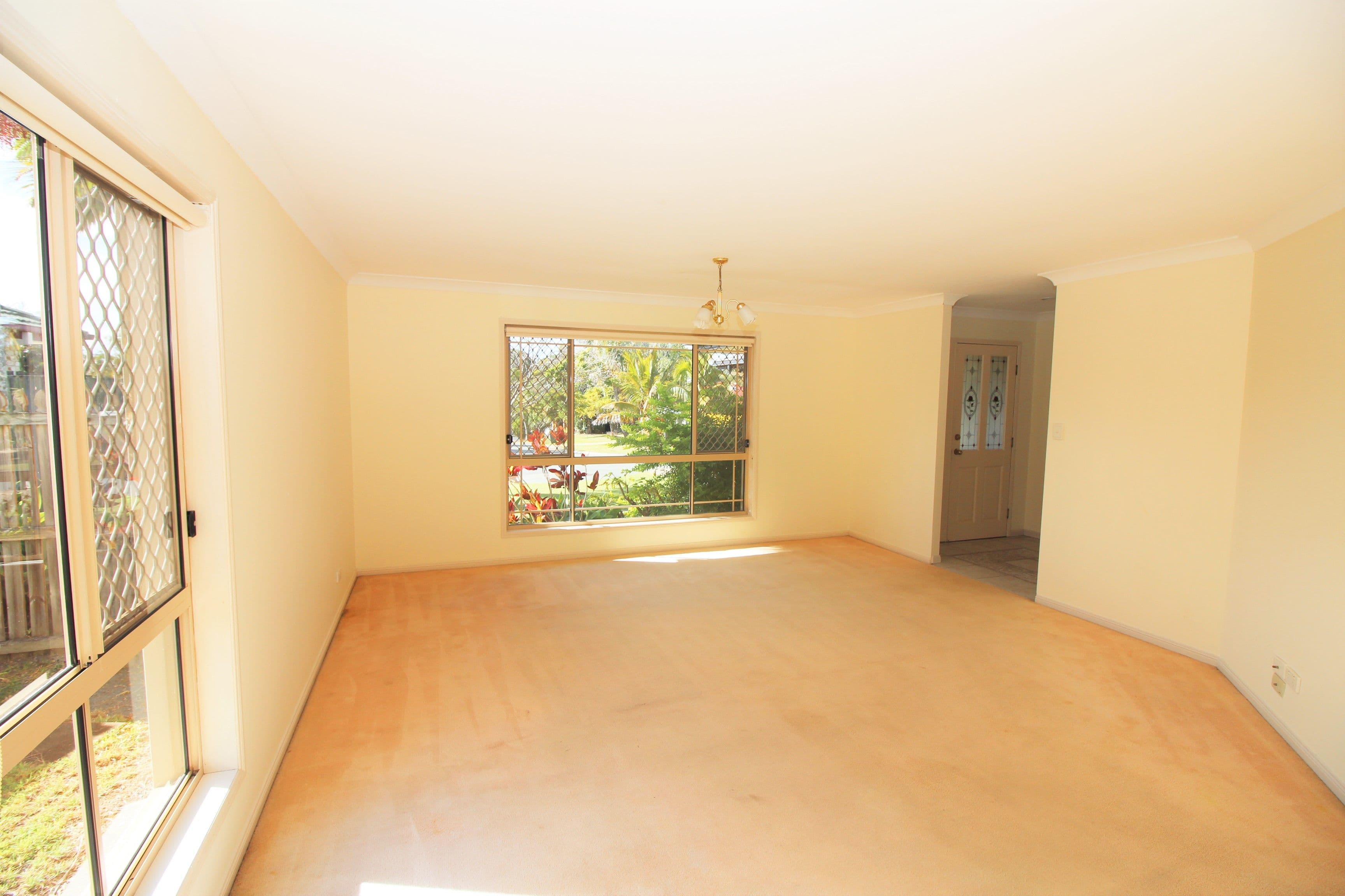 24 Oak Hill Crescent, Parkwood QLD 4214, Parkwood - Thumbnail 8