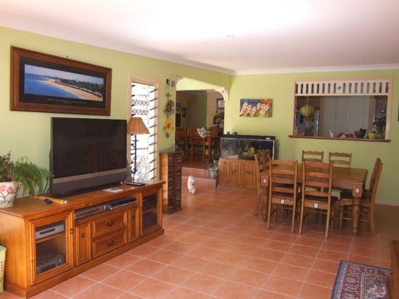 28 Pine Crescent, SANDY BEACH NSW 2456, Sandy Beach - Thumbnail 4