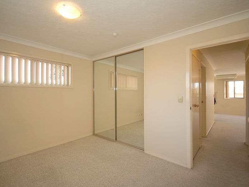 6 'Westside Apartments', 2032 Gold Coast Highway, MIAMI QLD 4220, Miami - Thumbnail 5