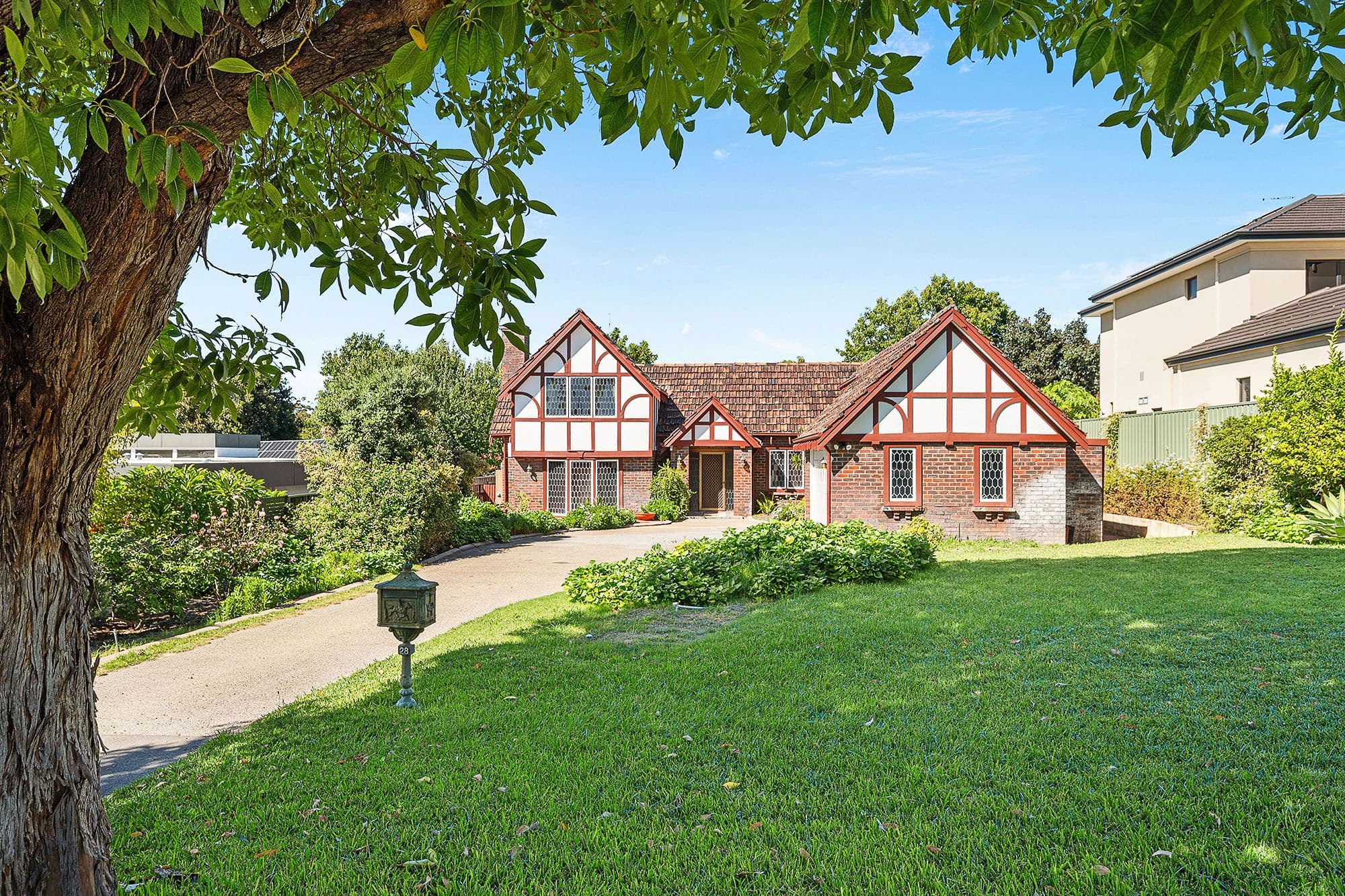 28 Viking Road, Dalkeith WA 6009, Dalkeith - Image 1