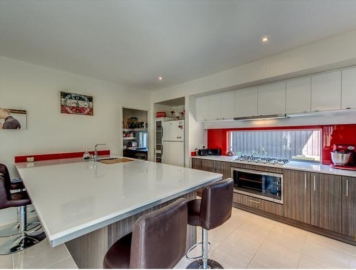 16 Laguna Crescent, Springfield Lakes QLD 4300, Springfield Lakes - Thumbnail 2