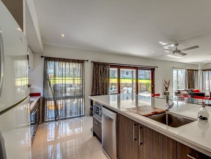 16 Laguna Crescent, Springfield Lakes QLD 4300, Springfield Lakes - Thumbnail 3
