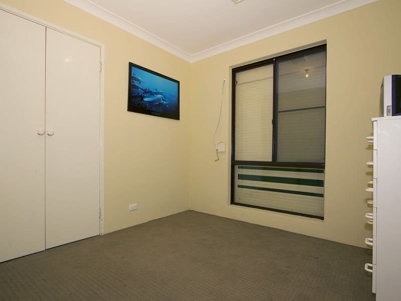 5 Pine Gardens, BALLAJURA WA 6066, Ballajura - Thumbnail 6