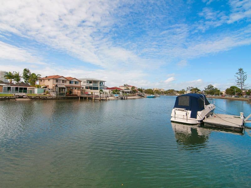 51 Hollywell Road, Biggera Waters QLD 4216, Biggera Waters - Thumbnail 2