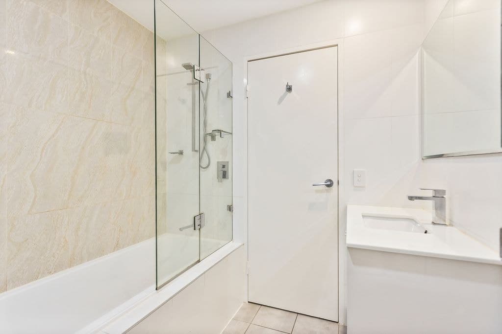407/51 Crown Street, Wollongong - Thumbnail 6