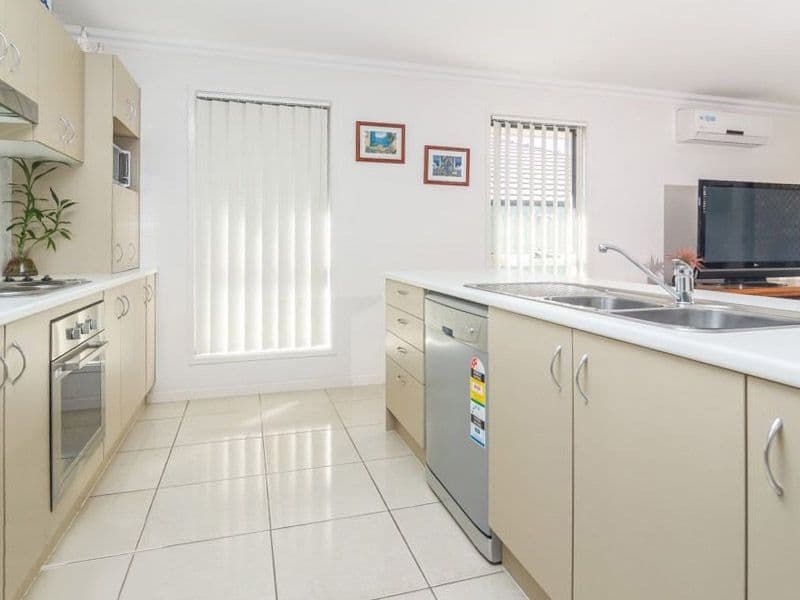 14 Castlewellan Circuit, Warner QLD 4500, Warner - Thumbnail 4