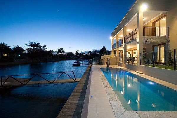 14 Monte Vista Court, BROADBEACH WATERS QLD 4218, Broadbeach Waters - Thumbnail 3
