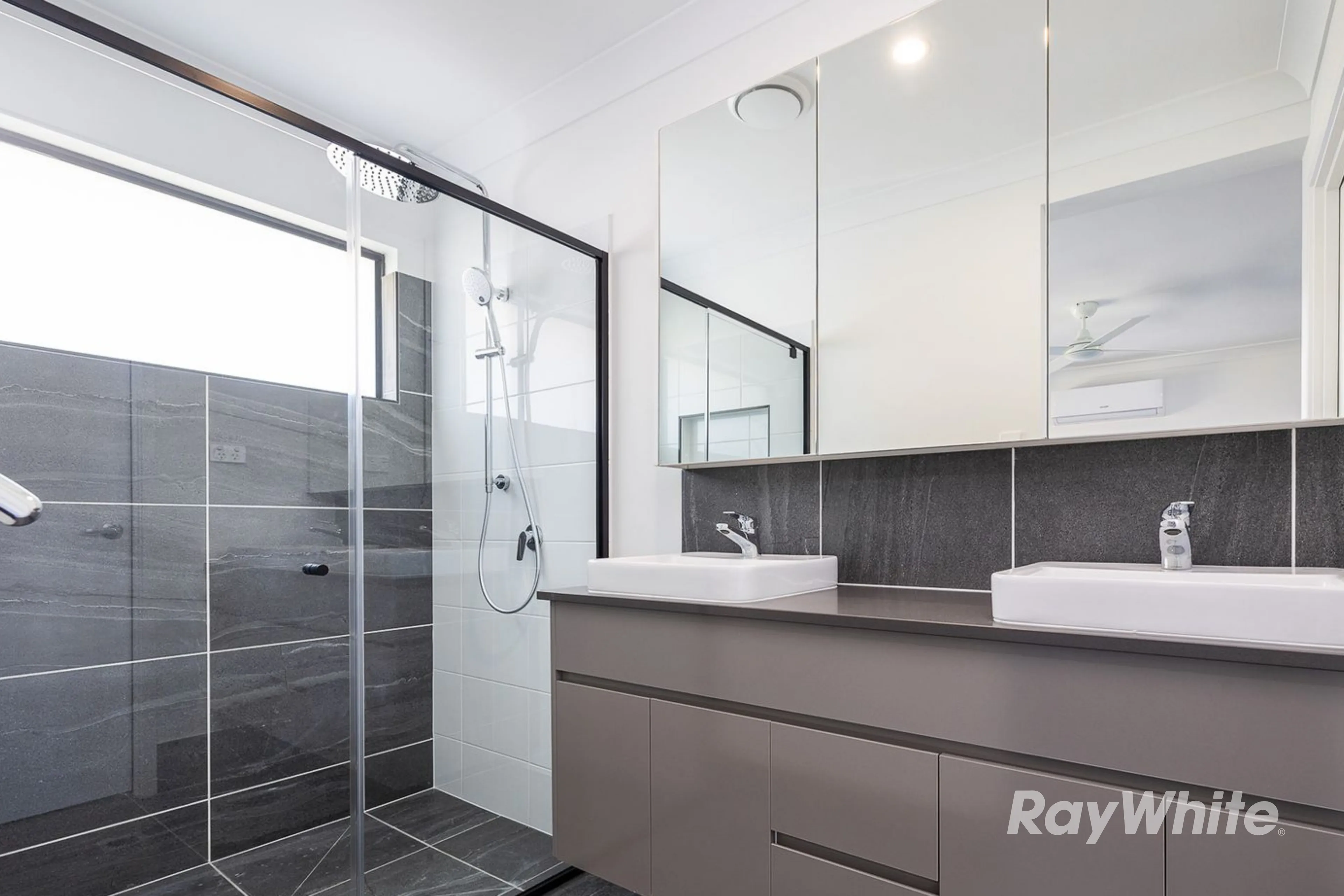 43 Liberty Drive, FLAGSTONE QLD 4280, Flagstone - Thumbnail 4